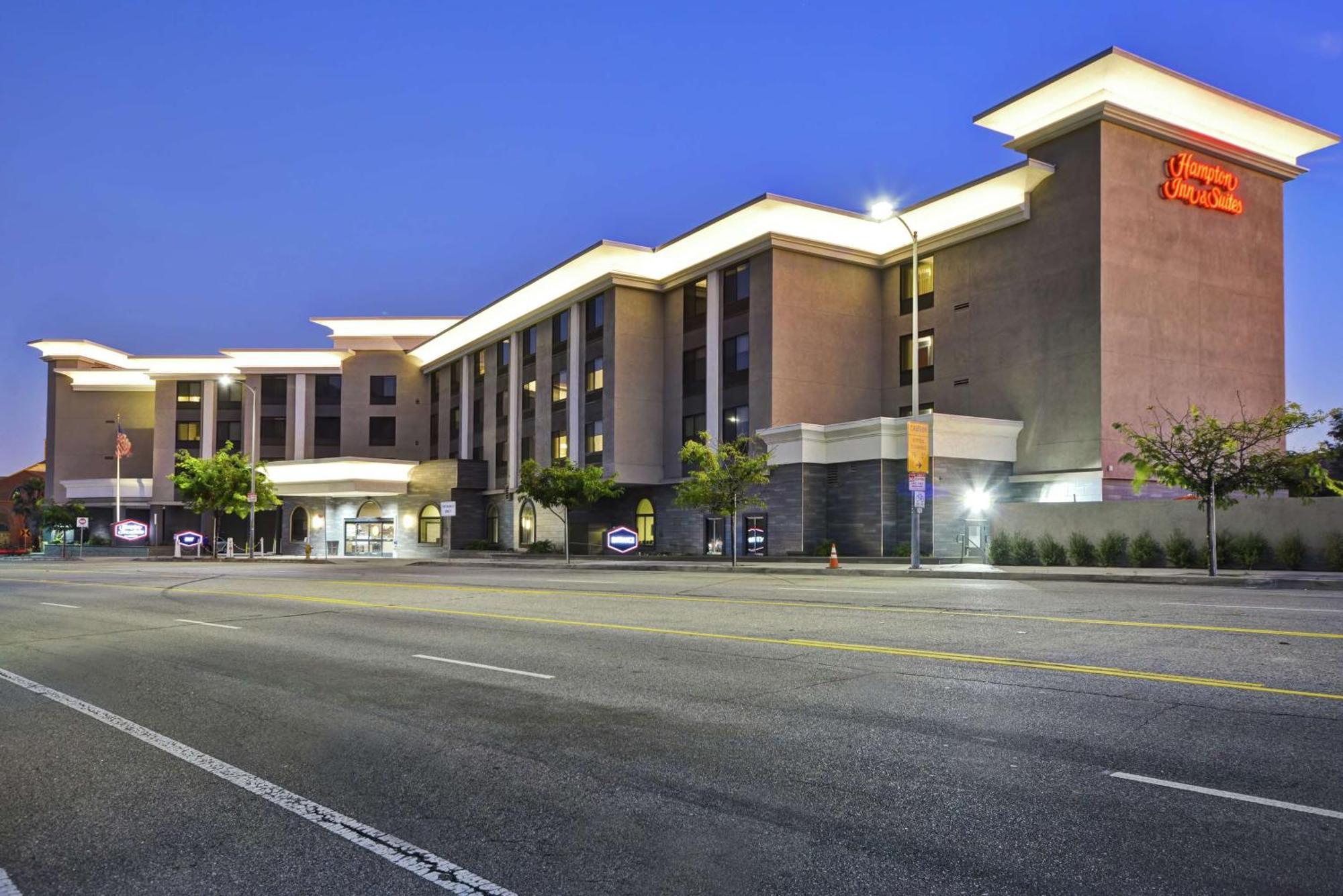 Hampton Inn & Suites Los Angeles Burbank Airport Exterior foto